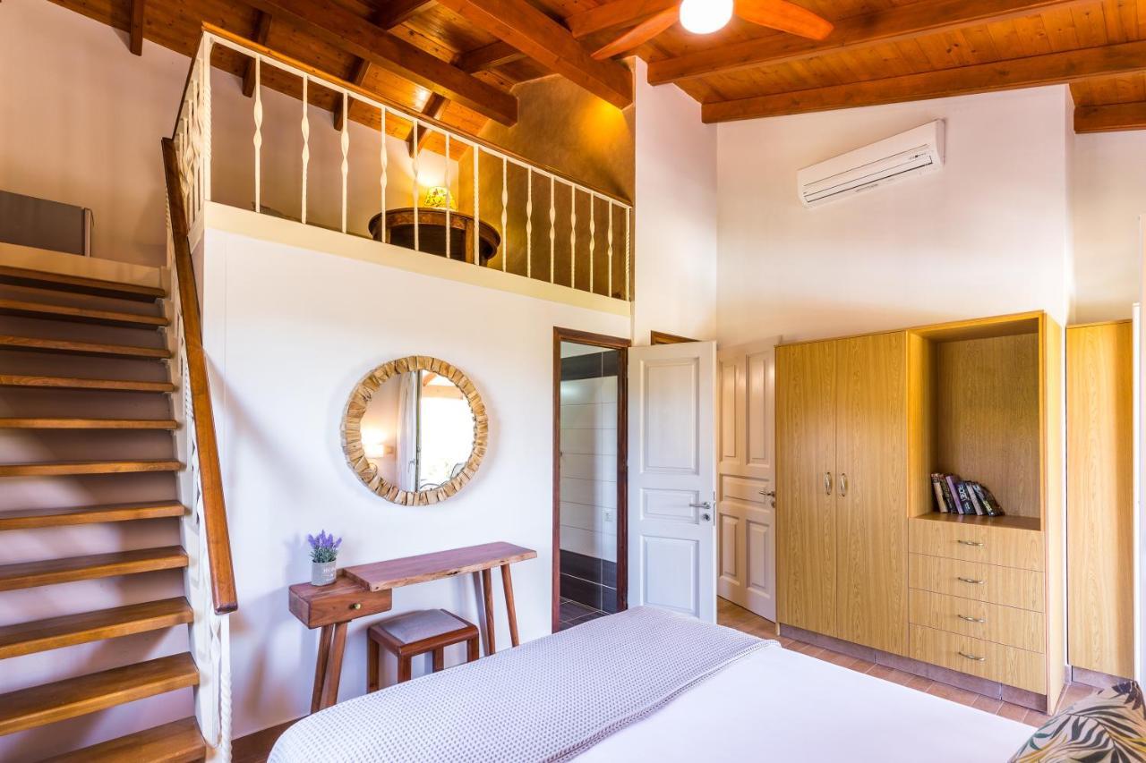 Villa St Nicholas House With Private Heated Pool Дасия Екстериор снимка